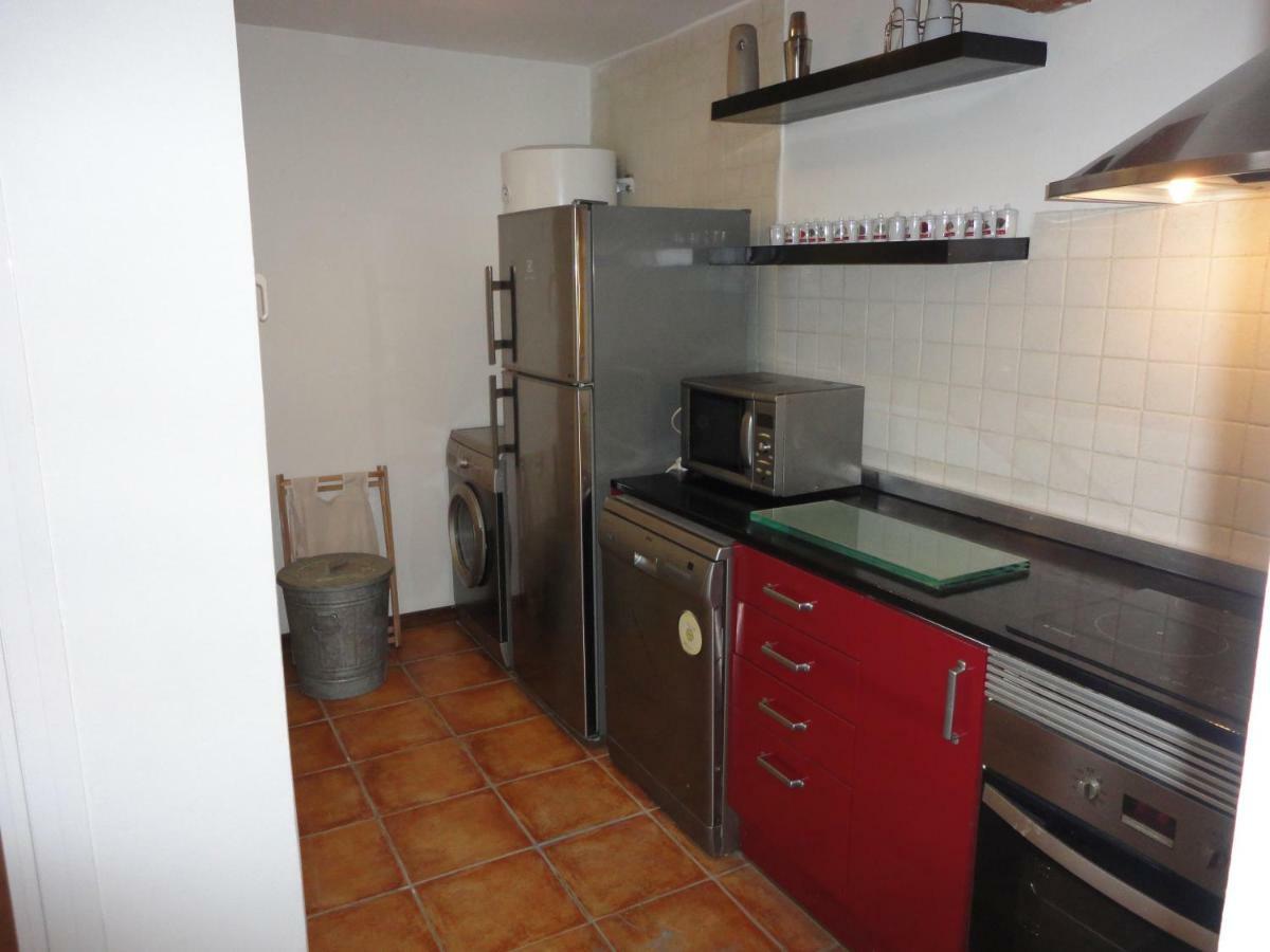 Two-Bedroom House,858298187:JPEG