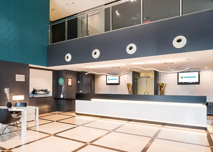 4 sterren hotel: Ilunion Aqua 4