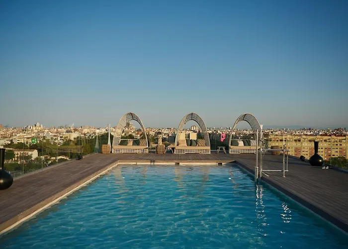 Hôtel accueillant les animaux: Novotel Valencia Lavant